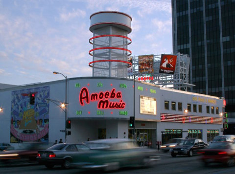 Pandemia dá final melancólico à famosa locação da Amoeba Music em Los Angeles
